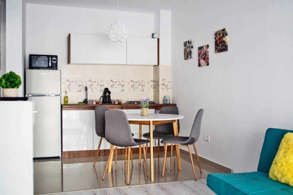 Dream Apartment+Parcare Gratuita Oradea Dış mekan fotoğraf